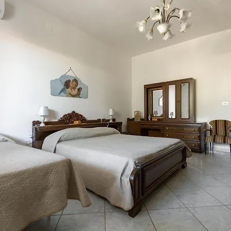 Holiday home Tiziana By Barbarhouse Torre Squillace