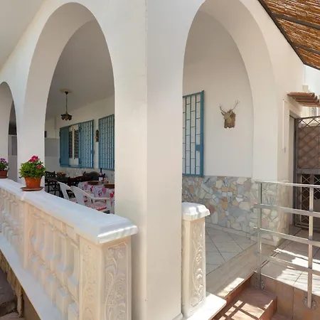 Holiday home Tiziana By Barbarhouse Torre Squillace