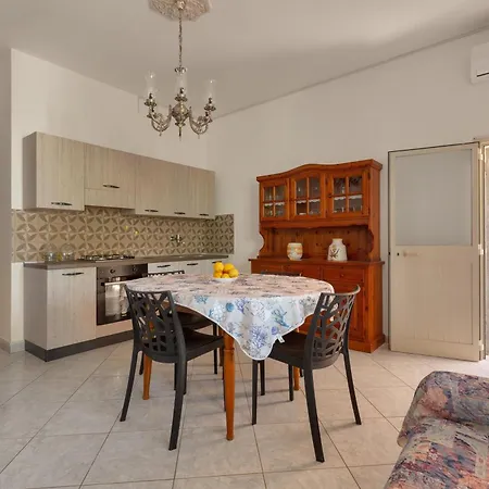 Holiday home Tiziana By Barbarhouse